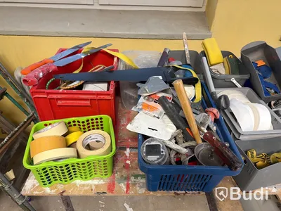 Målarprodukter, trappstegar m.m. Stort Parti