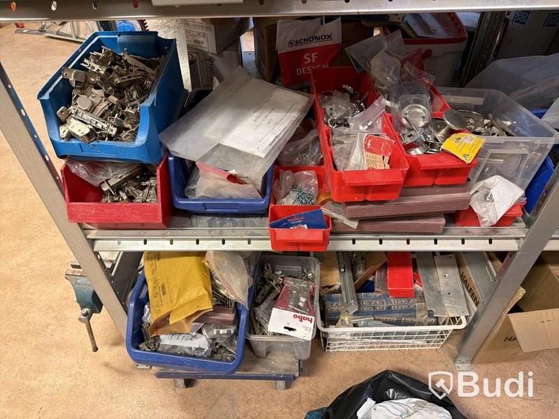 Byggprodukter, hyllor m.m. Stort Parti