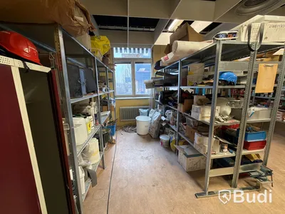 Byggprodukter, hyllor m.m. Stort Parti