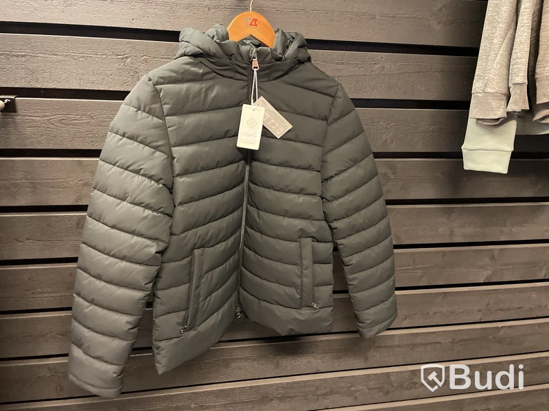 Jacka stl. M, Berkely Delano , grågrön, avtagbar huva, nypris 2200 kr