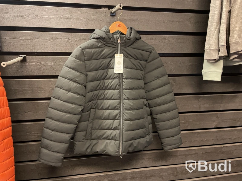 Jacka stl. M, Berkely Delano , grågrön, avtagbar huva, nypris 2200 kr