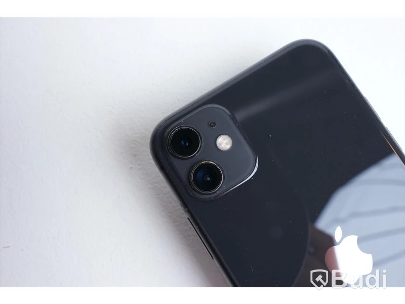 iPhone 11 - 64 GB, 87 procent batterihälsa