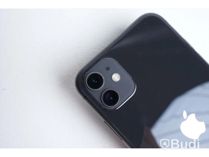 iPhone 11 - 64 GB, 84 procent batterihälsa