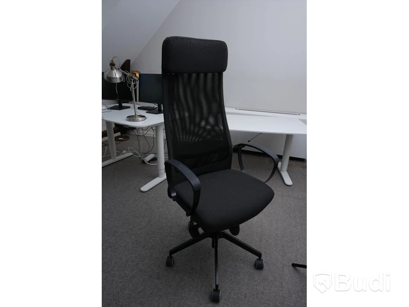 Kontorsstol IKEA Markus med armstöd