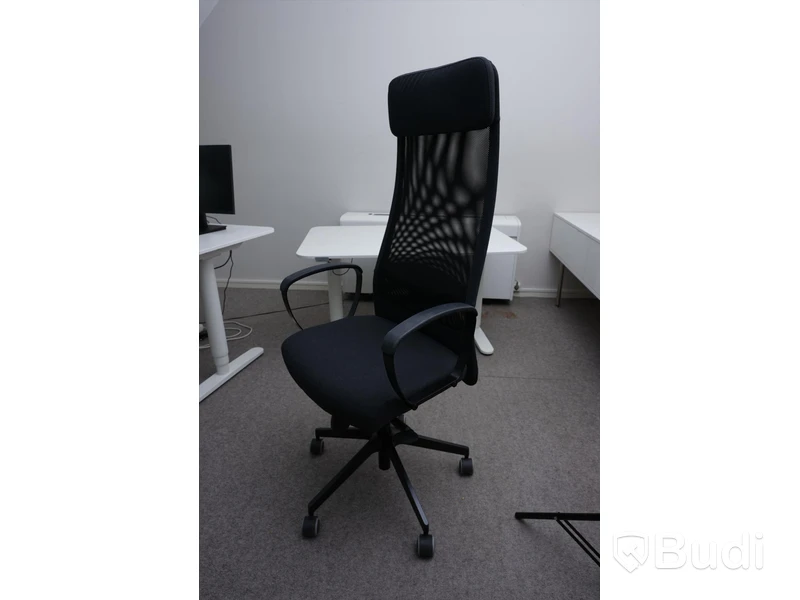 Kontorsstol IKEA Markus med armstöd