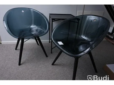 Loungemöbler, 2st stolar samt bord och lampa
