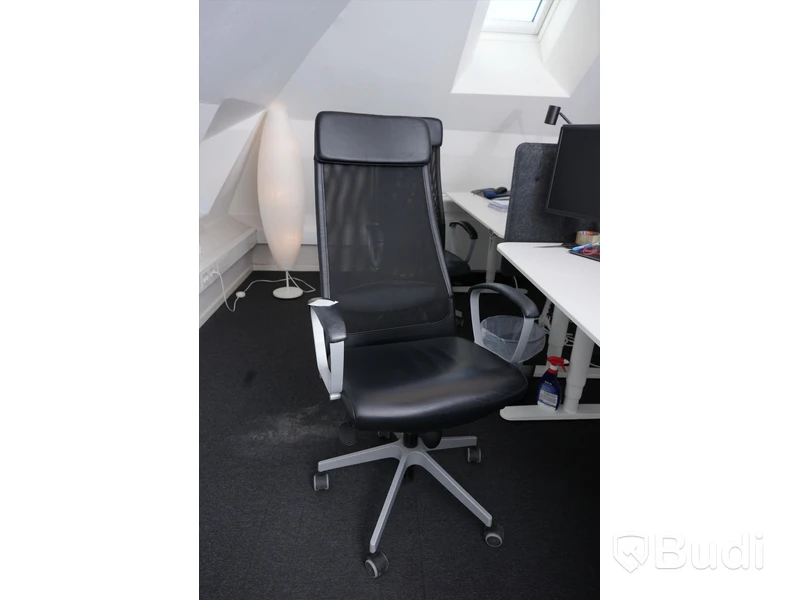 Kontorsstol IKEA Markus med armstöd