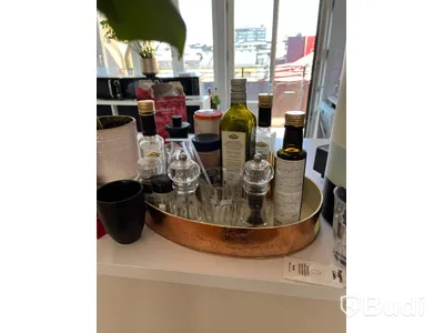 Alla bestick, glas och porslin i köket