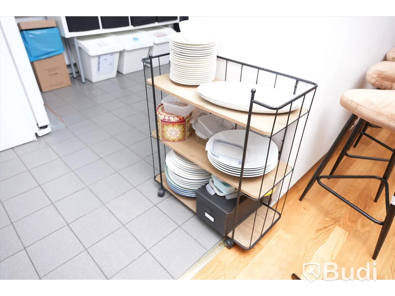 Rullhylla för köksutensilier, Bredd 80cm, djup 31 cm, höjd 79cm