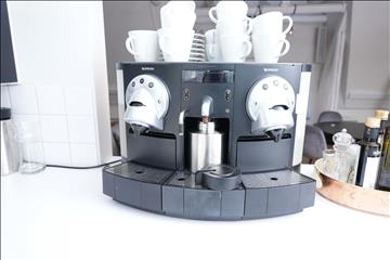 Nespressomaskin CS 220 Pro