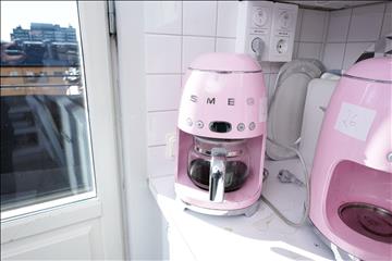 Smeg Kaffebryggare Rosa