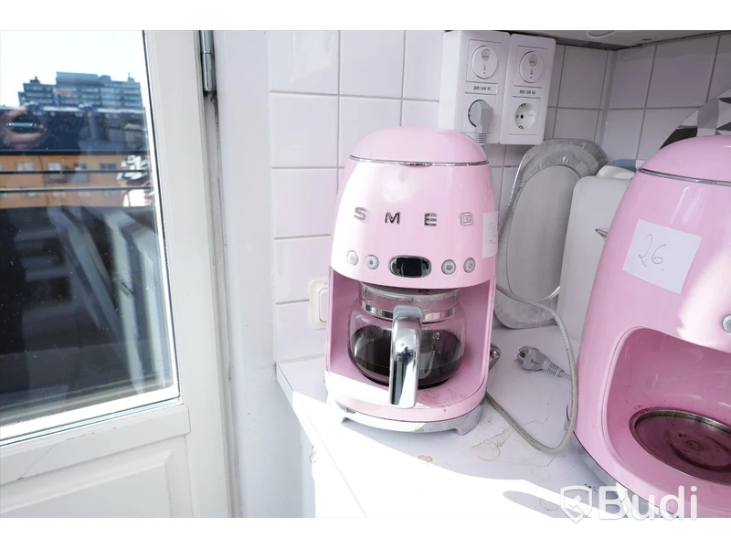 Smeg Kaffebryggare Rosa