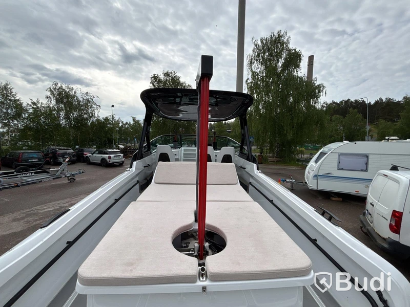 Daycruiser Candela C-8 S20 DC -2023 | Elektrisk Hydrofoilbåt | Demobåt
