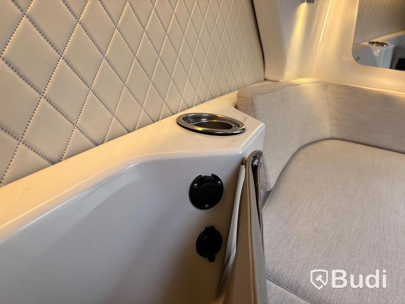 Daycruiser Candela C-8 S20 DC -2023 | Elektrisk Hydrofoilbåt | Demobåt