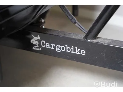 Elektrisk lådcykel med tak, Cargo Bike. Använts som glasskiosk.