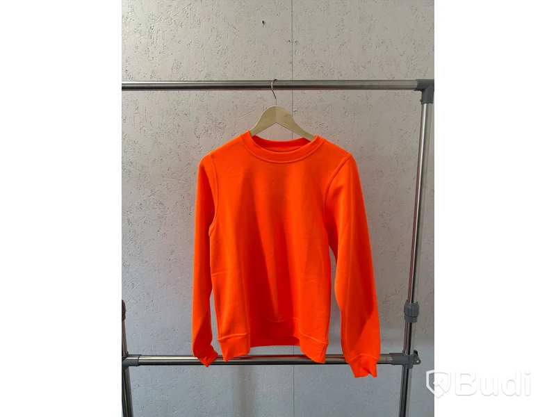 2 st. Tröjor, stl. XS & M, Clique, visibility orange.