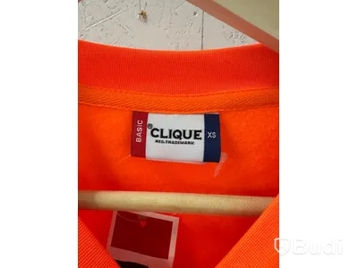 2 st. Tröjor, stl. XS & M, Clique, visibility orange.