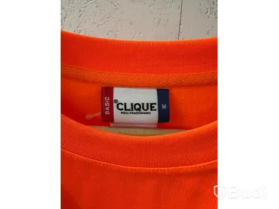 2 st. Tröjor, stl. XS & M, Clique, visibility orange.