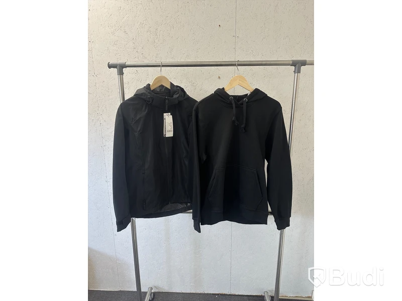 Dam skaljacka, stl. M/38, Clique, svart. & (NY) Hoody, stl. M, Clique, svart.