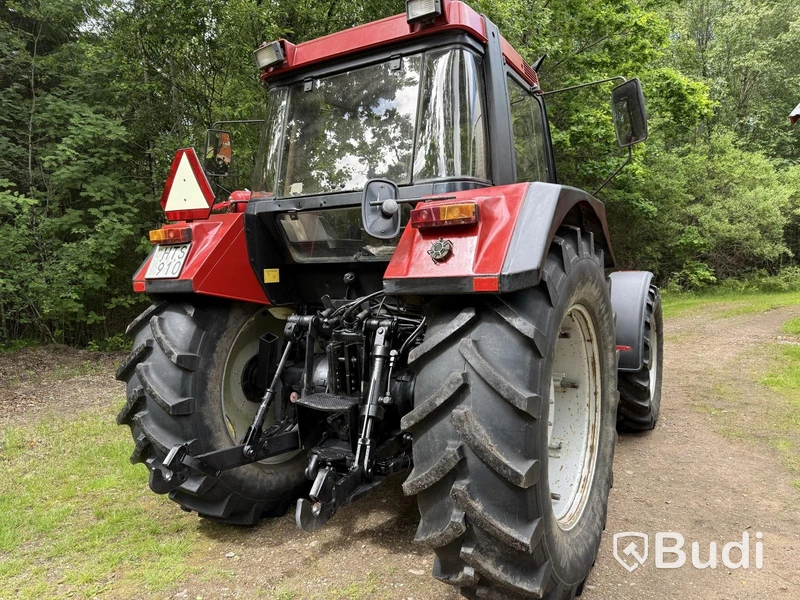 Case IH 1056 4x4 Tractor, 105 hp, 1989