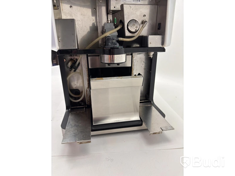 WMF 8000 S coffee machine, incl. WMF COOLER 6,5 LT milk cooler
