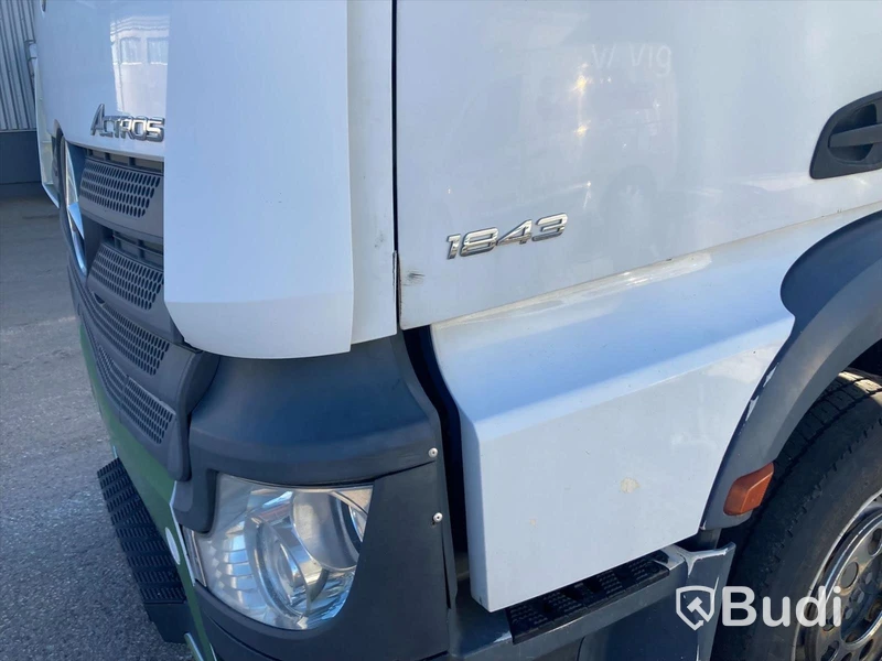Dragbil Mercedes-Benz Actros 1843 10.7 -2017 | Reparationsobjekt