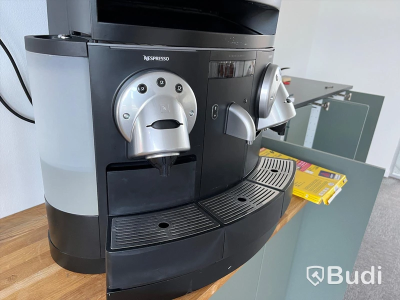 Nespressomaskin Gemini GS 200 Pro med doseringstorn samt xtra kapslar