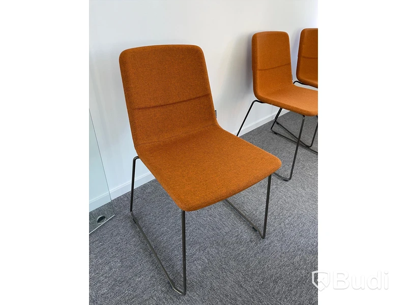 Konferensstol Orange, 9 st, Märke Narbutas