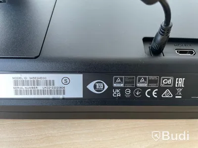 Datorskärm Philips 34 tum inkl. Trådlöst Tangentbord + datormus logitec