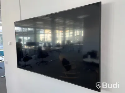 LED Skärm Samsung 75 tum med väggfäste