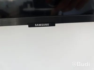 LED Skärm Samsung 75 tum med väggfäste