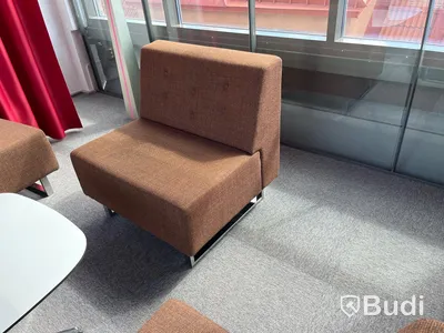 Soffgruppsmöbel Johansson Design. 1st soffa samt 2st fåtöljer samt soffbord