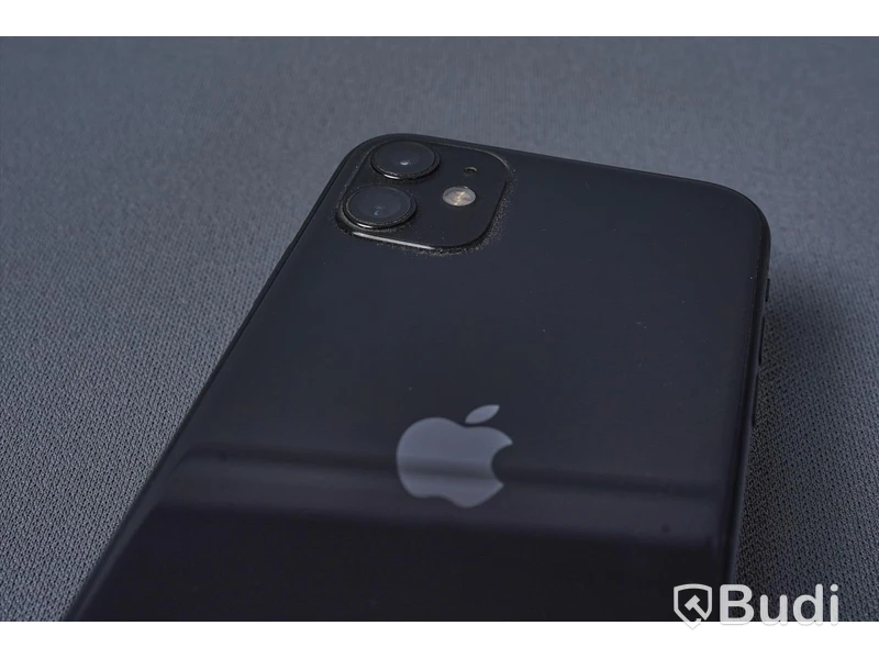 iPhone 11 black - 64 GB, 87 procent batterihälsa, Apple med.