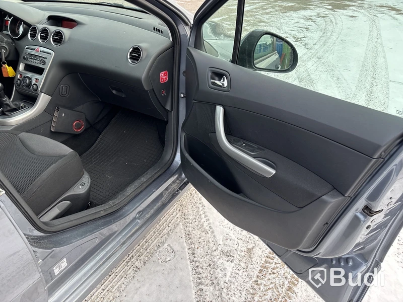 Peugeot 308 | 22989 mil | 2010 | Reparationsobjekt