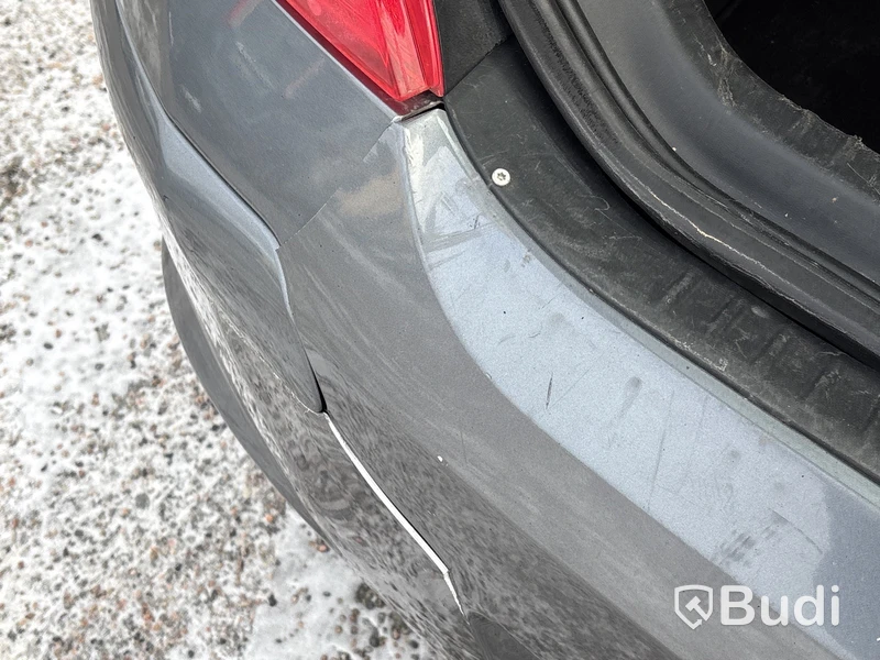 Peugeot 308 | 22989 mil | 2010 | Reparationsobjekt
