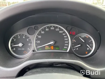 Saab 9-3 Vector SportSedan | 23757 mil | 2003 | Reparationsobjekt