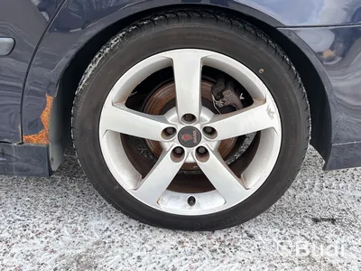 Saab 9-3 Vector SportSedan | 23757 mil | 2003 | Reparationsobjekt