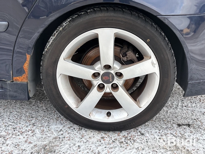 Saab 9-3 Vector SportSedan | 23757 mil | 2003 | Reparationsobjekt