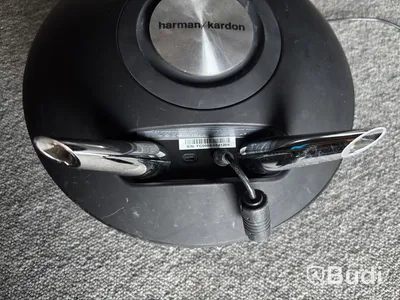 Hatman Kardon speaker