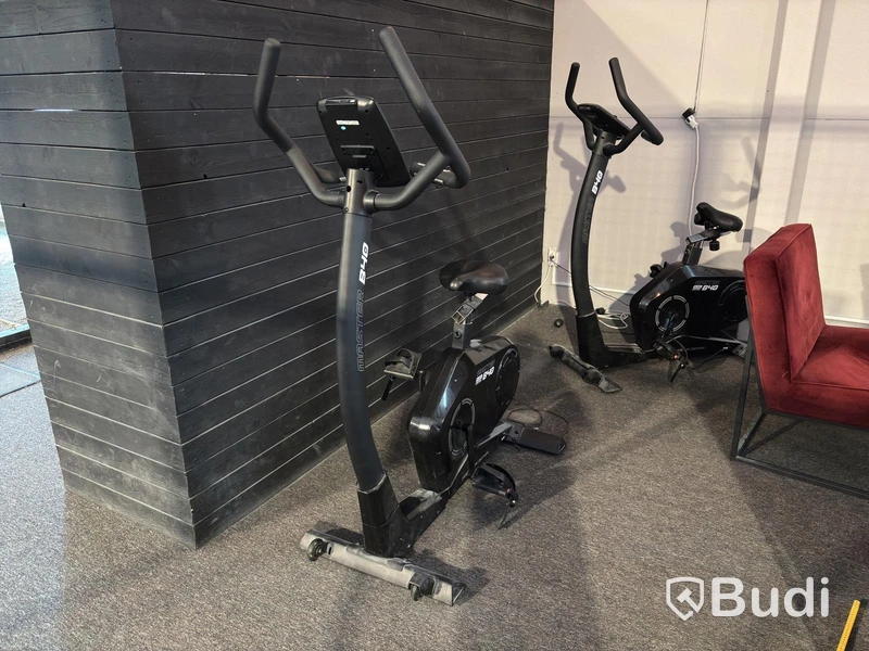 Träningscykel Master Black Edition B40