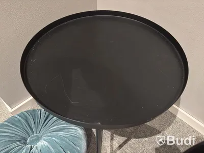 2 Coffee Tables incl. 4 Cushions