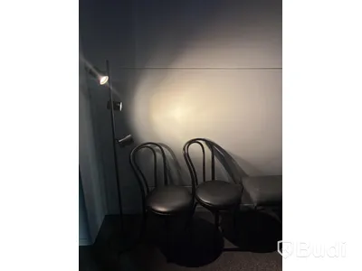 Bench, 2 chairs and assorted furnishings