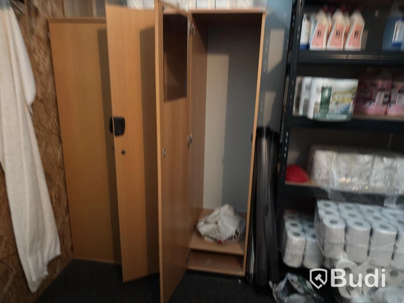 Lot of assorted cleaning supplies, incl. warehouse shelving and cabinets