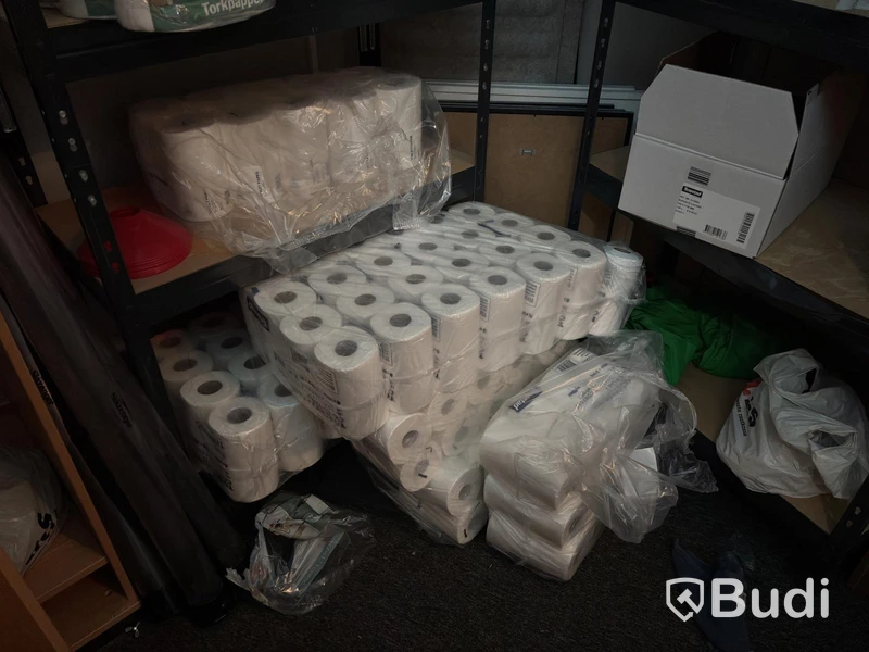 Lot of assorted cleaning supplies, incl. warehouse shelving and cabinets