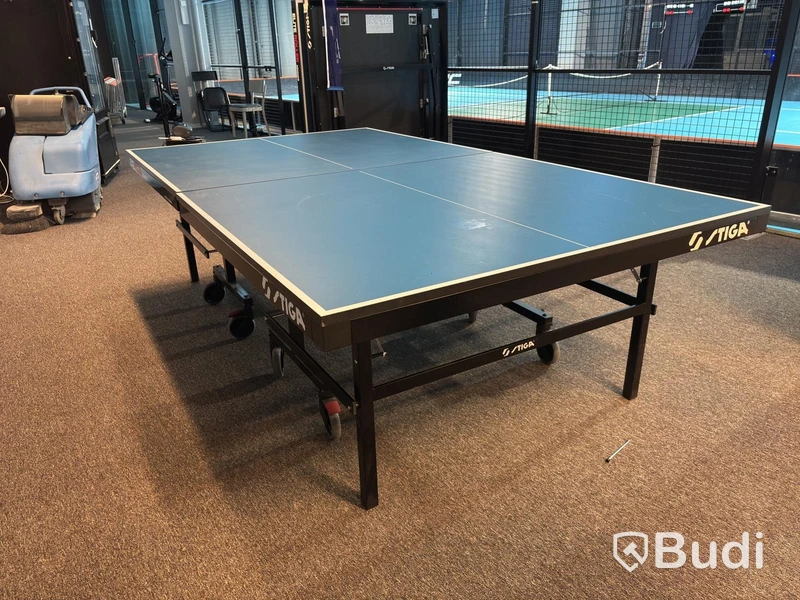 Stiga Elite RollerAdvance Table Tennis Table