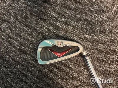 4 Wilson Golf Clubs