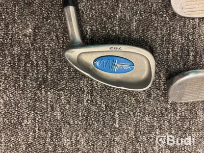 8 st. Golfklubbor Cleveland
