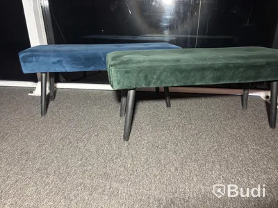 2 st. bänkar, grön och blå