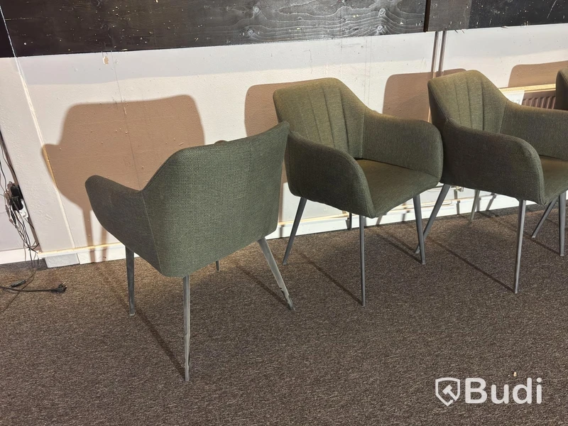 Set of 4 Chairs