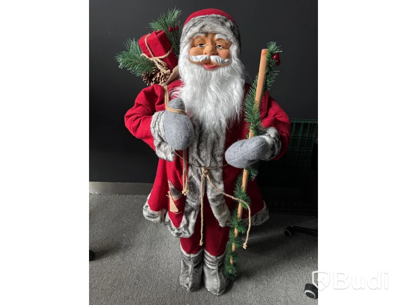 Dekorationsfigurer - tomte, snögubbe, häst, skellet